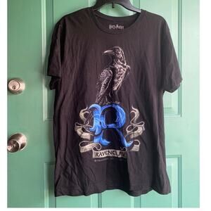 Harry Potter size large tshirt excellent condition
